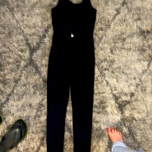 OLD NAVY KIDS BODY SUIT!